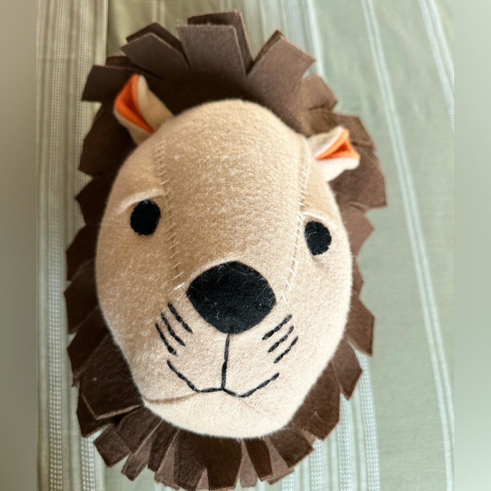 Pillowfort Lion head wall decor
